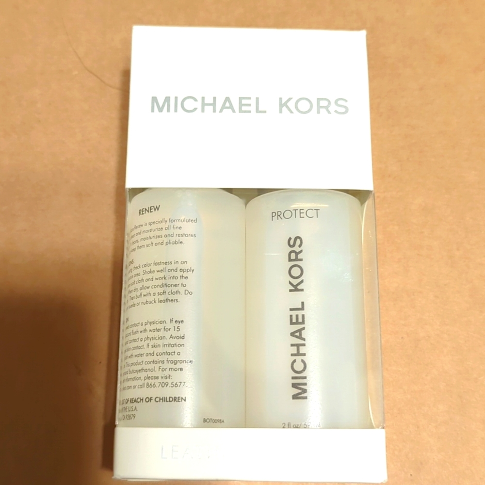 NWT MICHAEL KORS Renew and Protect Leather Care Kit
